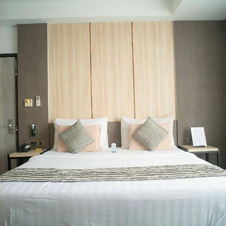 Kyriad Hotel Muraya Aceh Banda Aceh Esterno foto