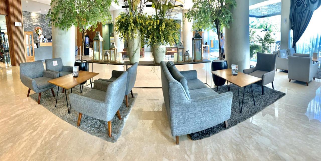 Kyriad Hotel Muraya Aceh Banda Aceh Esterno foto