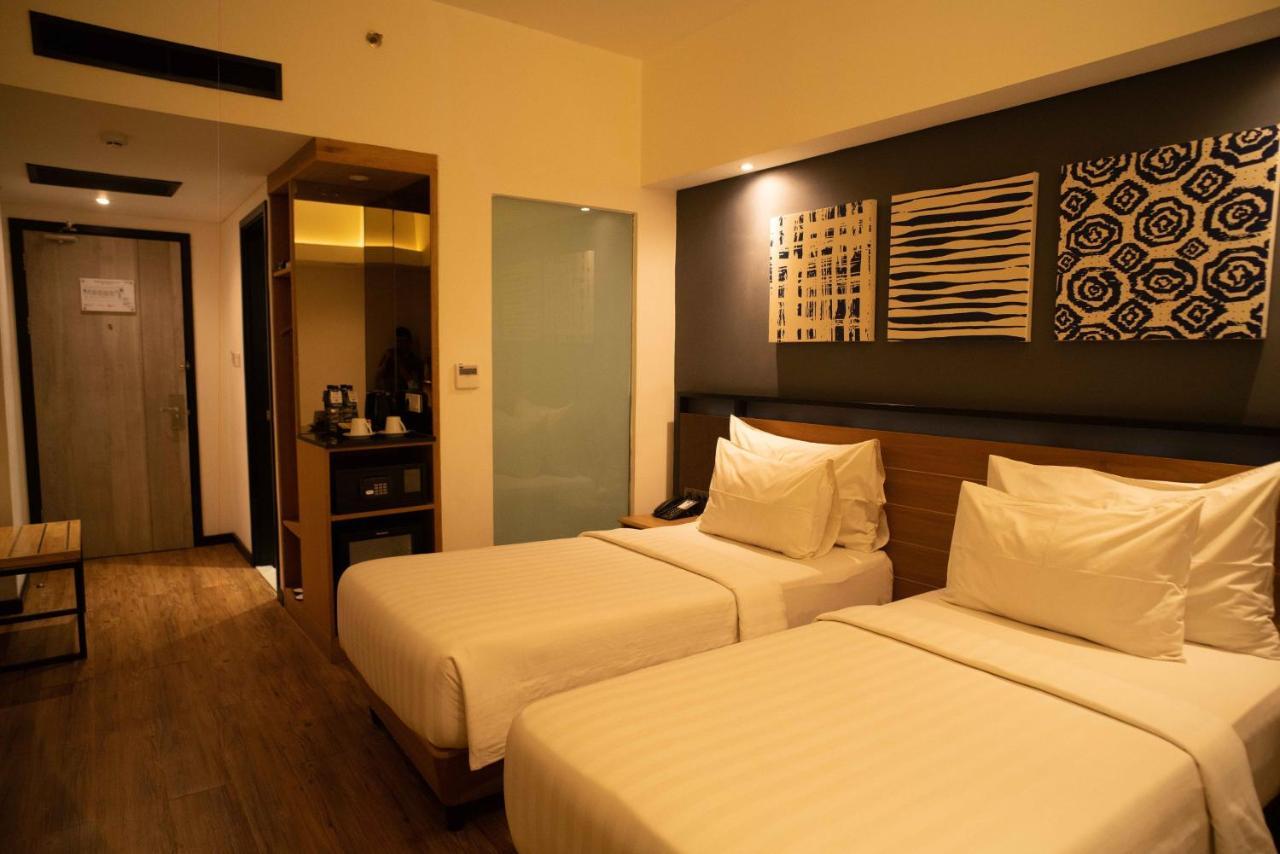 Kyriad Hotel Muraya Aceh Banda Aceh Esterno foto
