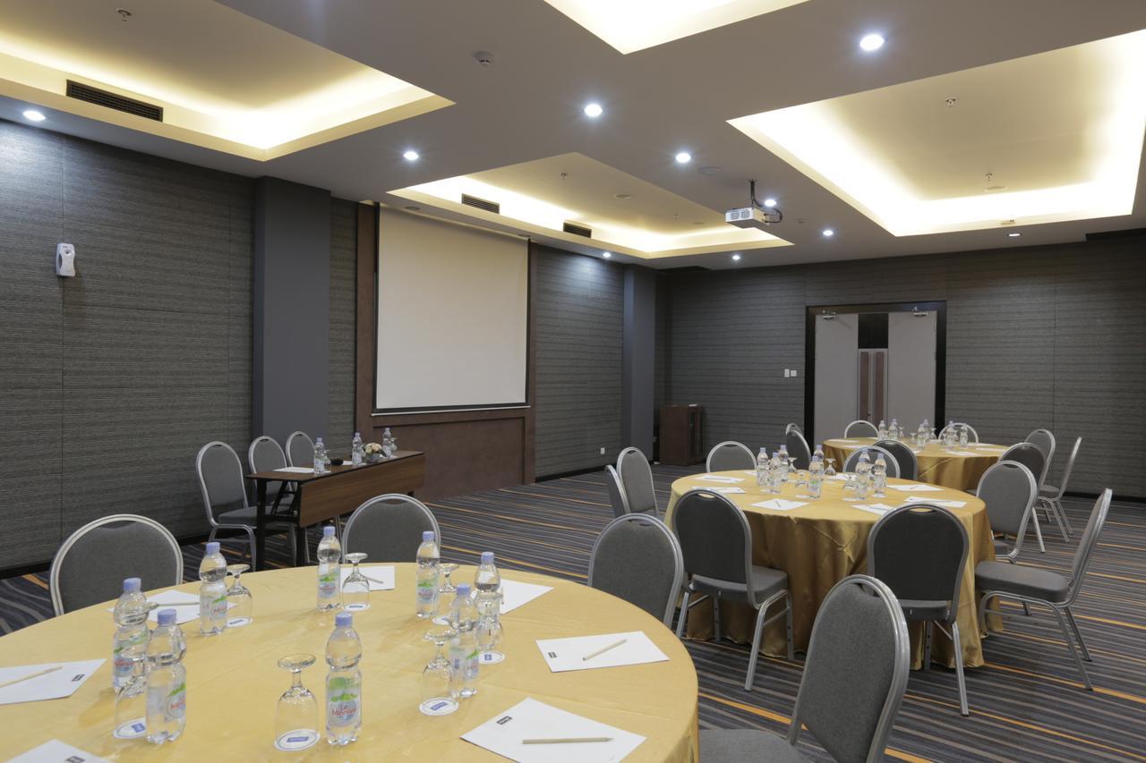 Kyriad Hotel Muraya Aceh Banda Aceh Esterno foto