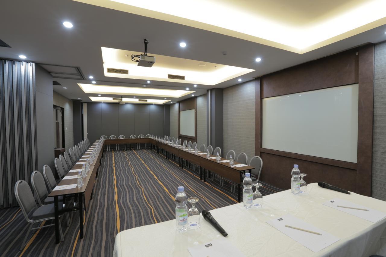 Kyriad Hotel Muraya Aceh Banda Aceh Esterno foto